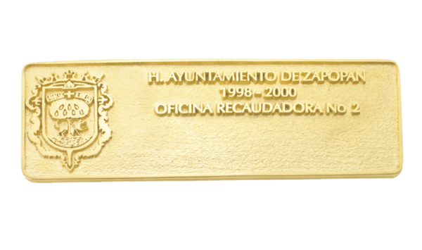 Gafete baño oro